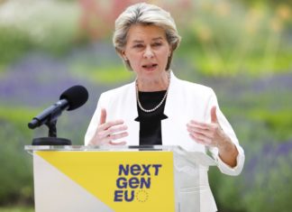 Ungheria, von der Leyen: “L’Ue non ammette la discriminazione delle minoranze”
