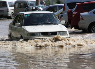 Iran: 4 morti in una frana causata dalle forti piogge a Teheran