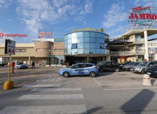 Caserta, al Jambo mostra su Maradona. Lamorgese: “Struttura importante”