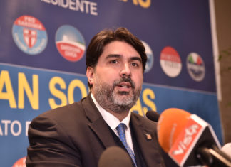 Covid, Solinas: “Costretti ai tamponi agli scali perché nessuno controlla”