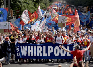 Whirlpool, Fiom: “Dopo lo sblocco dei licenziamenti arrivano gli sciacalli”