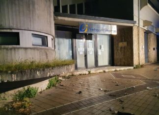 Avellino, fanno esplodere un ordigno al Centro dell’impiego: 2 arresti per terrorismo ed eversione