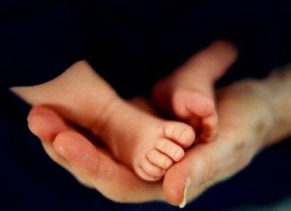 Pediatri: per i bimbi nati al Sud +50% rischio di morte nel primo anno vita