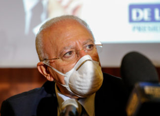 Covid, De Luca: “In Campania il 92% dei ricoverati in intensiva non è vaccinato”