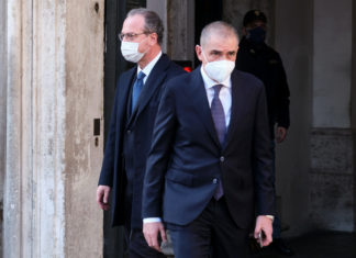 Green pass, Costa: “No ai tamponi gratis a chi sceglie di non vaccinarsi”