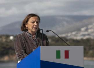 Covid, Lamorgese in Copasir. Urso: “Dopo l’attacco alla Regione Lazio bisogna alzare livelli sicurezza”