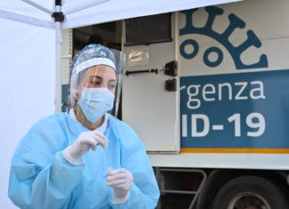 Covid, in Campania 471 casi e 12 decessi