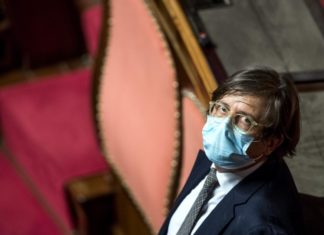 Covid, Sileri: 13-14 milioni di italiani devono ancora vaccinarsi, ricoveri sotto controllo