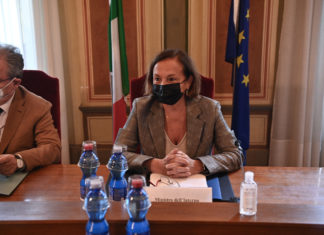 Camorra, Lamorgese: “Bene l’arresto di Esposito, ripetuti colpi alla criminalità”