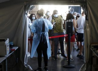 Covid, in Lombardia 138 nuovi casi e 3 decessi