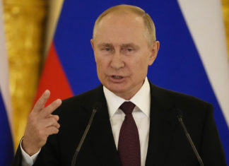 Russia, Putin auspica che il partito al governo dominerà dopo le elezioni