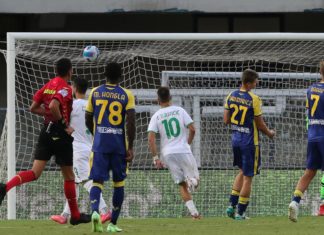 Calcio, il Sassuolo espugna il ‘Bentegodi’, Verona battuto 3-2