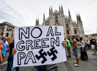 Da oggi green pass obbligatorio su bus, aerei e treni a lunga percorrenza. I No Vax vogliono bloccare l’Italia