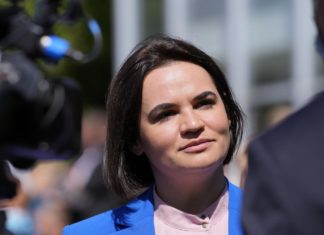 Bielorussia, Tsikhanouskaya: “Kolesnikova e Znak non indeboliti dalle condanne”