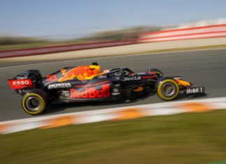F1, Verstappen olandese volante: sua la pole a Zandvoort. Leclerc 5°