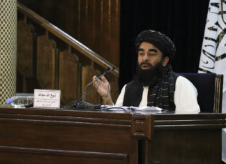 Afghanistan, talebani vietano sport alle donne: “Non è appropriato”