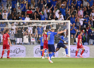 Qatar 2022, l’Italia si riscatta, ‘manita’ alla Lituania. Doppietta Kean