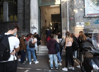 Covid, in Lazio al via monitoraggio con test salivari nelle scuole