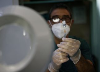 Covid, dopo doppia dose vaccini efficaci al 94% nei pazienti oncologici