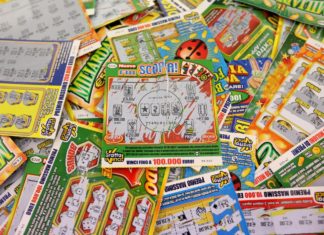 Napoli, ruba gratta e vinci, parla l’avvocato: E’ afflitto, chiede scusa a tutti