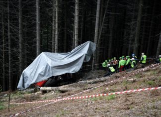 Funivia: da lunedì al via le operazioni di rimozione della cabina al Mottarone