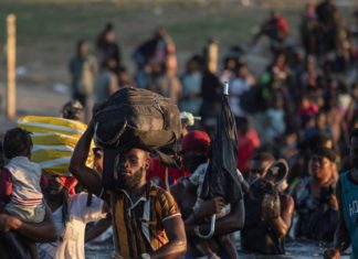 Ucraina, Unhcr: “Record di persone in fuga nel mondo: oltre 100 milioni”