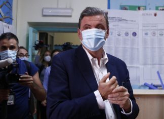 Roma, Calenda a Meloni: “Prossima volta fai meno la fenomena e dai retta al Cav su Bertolaso”