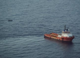 Migranti, M5S: “Soluzione non sono muri ma nuova politica europea”