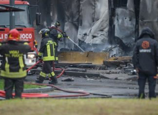 Corea del Sud: scontro tra 2 aerei militari in una esercitazione, 3 morti