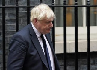 Regno Unito: Johnson in Parlamento ricorda il deputato ucciso Amess