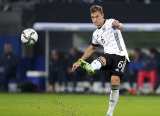 Calcio, Kimmich non vaccinato: polemiche in Germania. Il Bayern lo difende