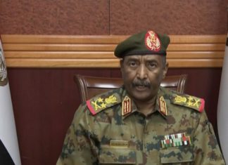 Sudan: il generale Al Burhan libera 4 ministri detenuti dal colpo di Stato