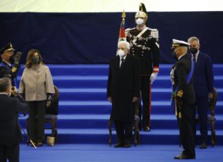 Energia, Mattarella celebra Mattei ad Algeri. Descalzi: “No legati ai corridoi del Nord”