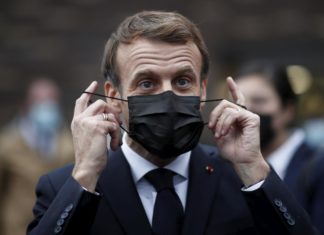 Covid, Macron sulle proteste in Guadalupa: “Situazione è esplosiva”