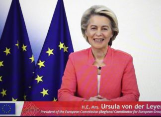 Covid, von der Leyen: “Sequenziare il virus per reagire subito alle varianti”