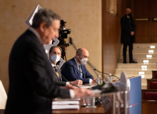 Tra emergenza sanitaria e corsa al Quirinale, Draghi: “E’ il Parlamento a decidere la vita del governo”