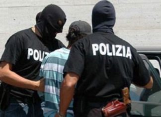 Bari, terrorismo: arrestati 4 cittadini albanesi raccoglievano fondi per l’imam