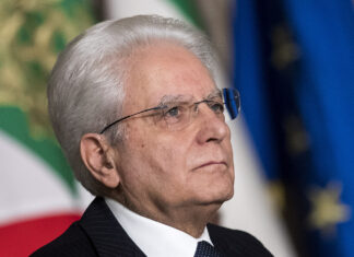 Energia, Mattarella: “Necessaria risposta urgente Ue”