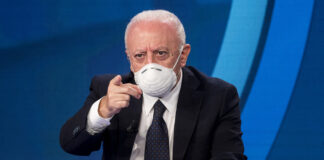 Vincenzo De Luca ospite a "Porta a Porta" Foto Roberto Monaldo / LaPresse 29-09-2020 Roma Politica Trasmissione tv "Porta a Porta" Nella foto: Vincenzo De Luca Photo Roberto Monaldo / LaPresse 29-09-2020 Rome (Italy) Politics Tv program "Porta a Porta" In the pic: Vincenzo De Luca