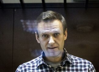 Ucraina, Navalny su condanna Yashin: “Verdetto spudorato e illegale”