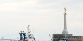 Stretto di Messina, FOTO LAPRESSE