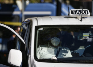 Ddl concorrenza: scatta lo sciopero dei taxi, servizio pubblico a rischio