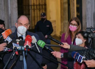 Quirinale, Pd lancia sessione parlamentare: “Parole di Mattarella diventino agenda”. Lega dice sì