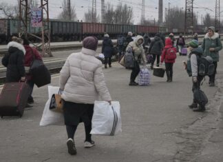 Ucraina, le forze russe sono a circa 30km da Kiev: suonano le sirene nella capitale