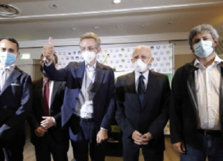 Moderati-Pd, l’asse vacilla: la Campania unico baluardo Moderati-Pd, l'asse vacilla: la Campania unico baluardo