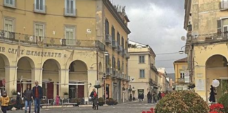 i gestori dei bar: "Fateci lavorare"