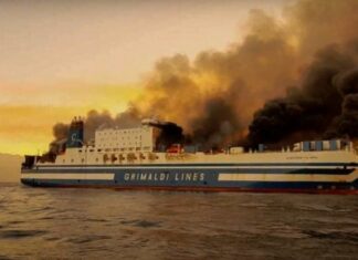 incendio del traghetto
