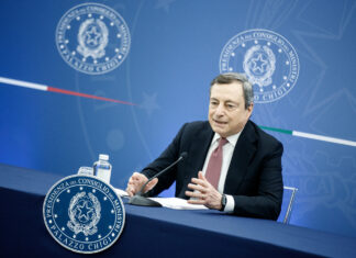 Energia, Draghi: “Domani dl per famiglie e imprese. Ma no a scostamento di bilancio”
