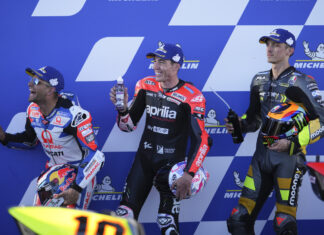 MotoGp, storico trionfo Aprilia in Argentina. Aleix Espargaro vince su Martin