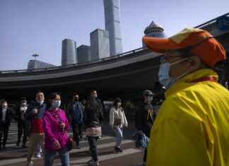 Covid: Shanghai allenta le misure, altri 4 milioni di persone possono uscire da casa